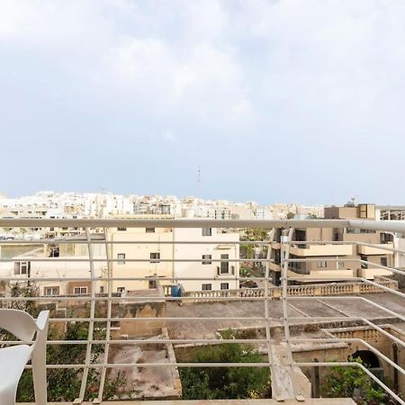Modern 2Br Apt In The Quaint Village Of Marsaskala & Ac By 360 Estates Bagian luar foto