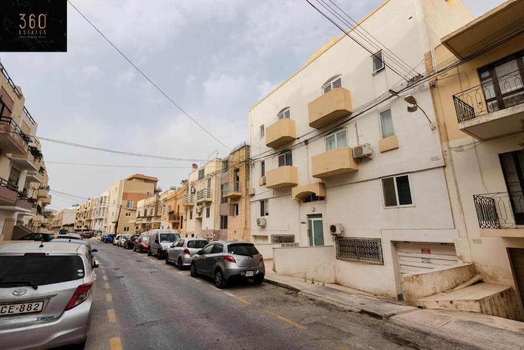 Modern 2Br Apt In The Quaint Village Of Marsaskala & Ac By 360 Estates Bagian luar foto
