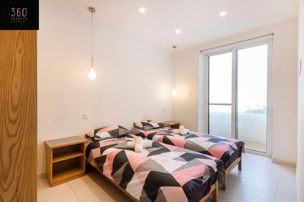 Modern 2Br Apt In The Quaint Village Of Marsaskala & Ac By 360 Estates Bagian luar foto